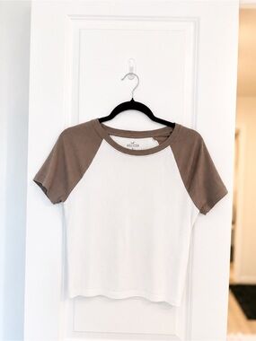 Hollister Raglan Short Sleeve Tee in White and Brown